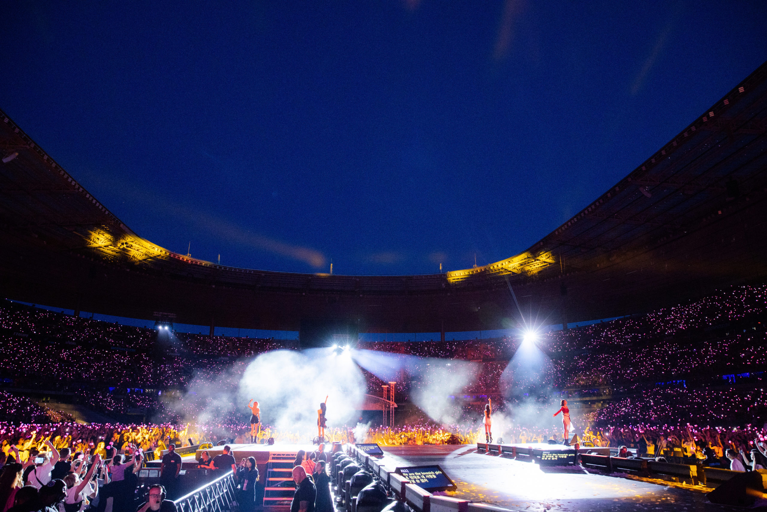 Lisa, Jennie, Rosé, Jisoo, Blackpink au Stade De France