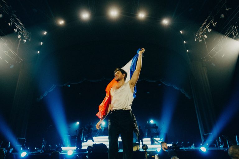Live reports Niall Horan déchaine le Zénith de Paris Pozzo Live