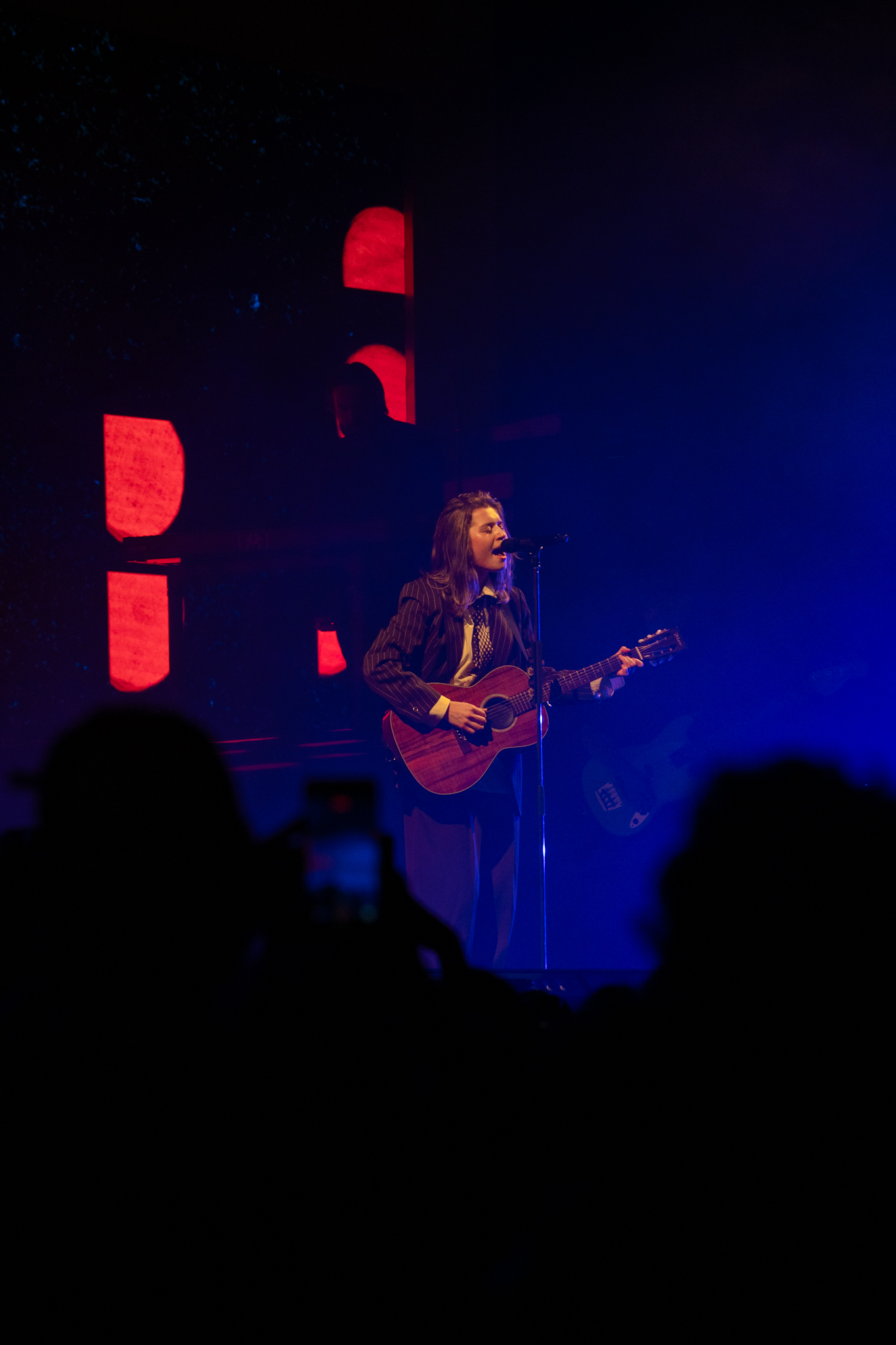 Concert de girl in red, zenith de paris